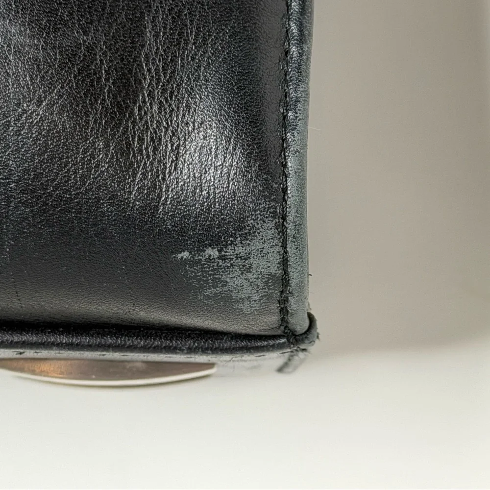 Tumi leather laptop